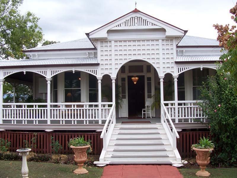 Wiss House Bed & Breakfast Kalbar Екстер'єр фото